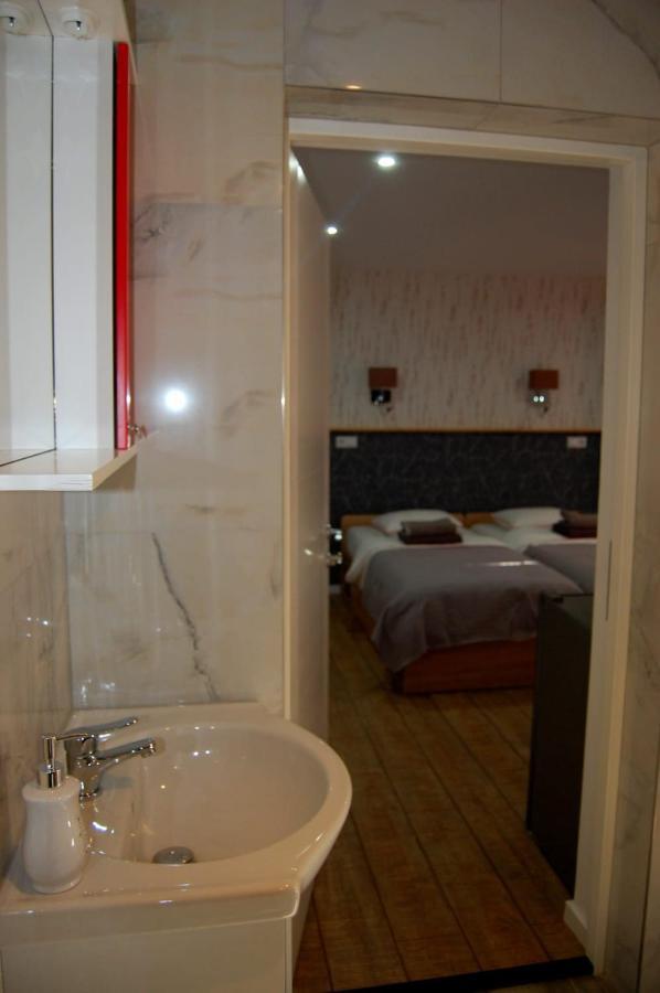 Vila Phoenix Calimanesti Exterior foto